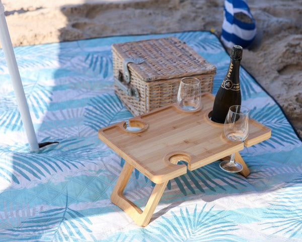 The Ultimate Picnic Blanket with a Secret Feature You Didn’t Know You Needed