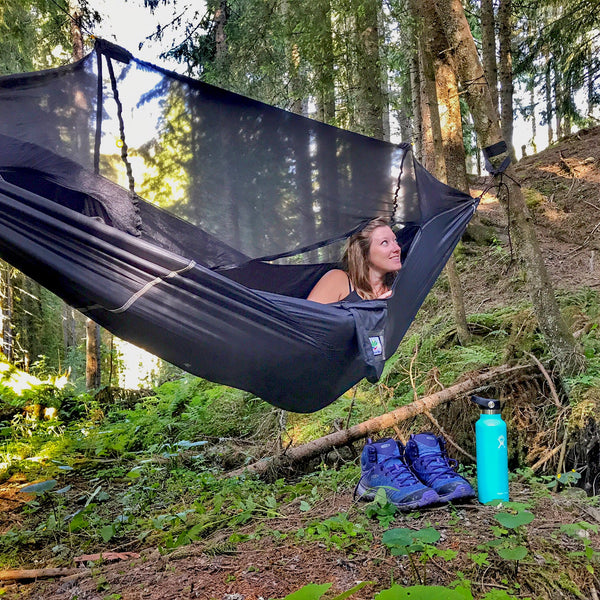 Sky Bed Hammock – Strong & Bug Net Protection