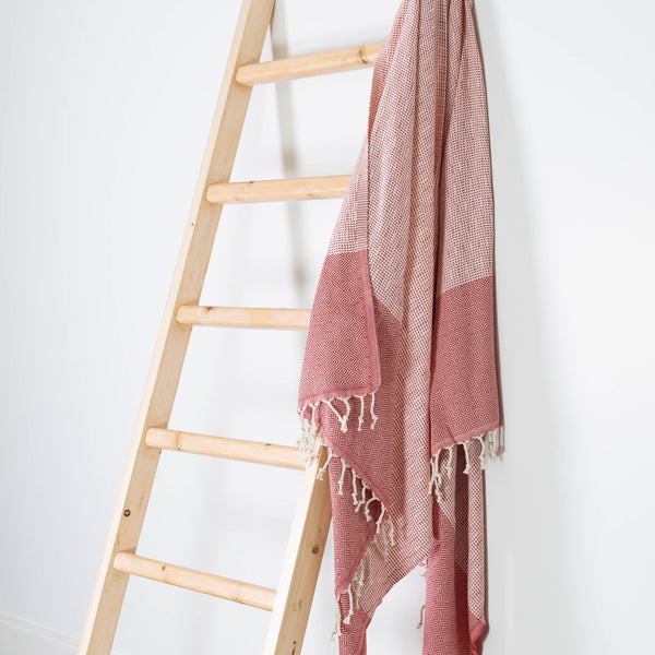 Sand-Free Turkish Beach Towel | Dilay (Red)