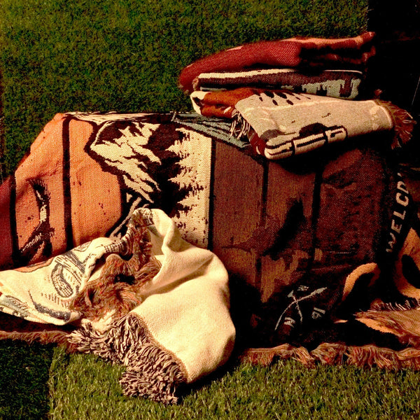 HYUGA Extra-Large Outdoor & Picnic Blanket – 68"x48" | Sunset